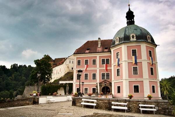 Hrad a zámek Bečov nad Teplou
