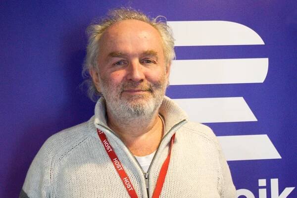 Rostlin s antibiotickými účinky je 6000. Jejich síla může být naše, říká Jiří Kuchař | Dvojka