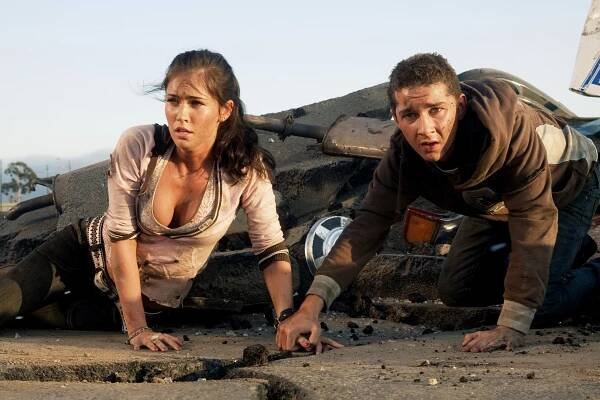 Krasavec z filmu Transformers Shia LaBeouf přiznal románek s Megan Fox