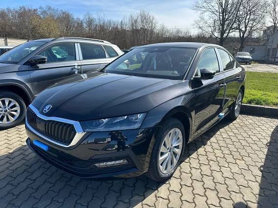 Škoda Octavia Fresh DSG 4x4 2.0 TDI 110 kW, IHNED K ODBĚRU na operativní leasing