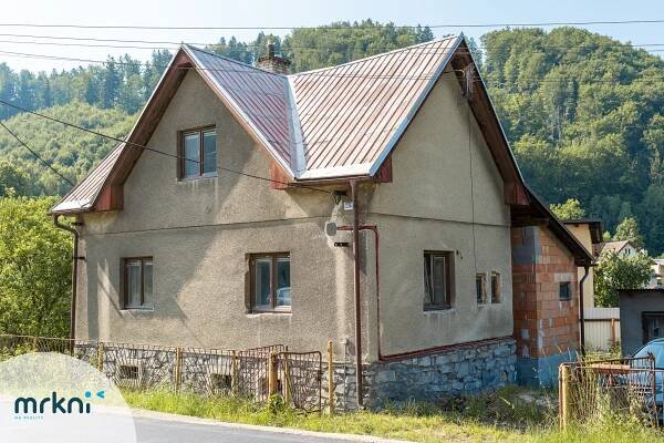 Rodinný dům na křižovatce Jeseníků | Mrkni na reality