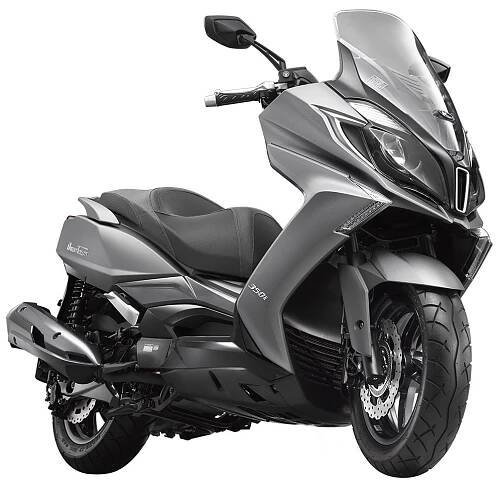 Třístovka Kymco Downtown s zvýšeným objemem a luxusnějším vzhledem - Motosalon - Veletrhy Brno