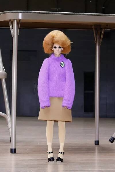 Módní svět ohromil Moncler i Marc Jacobs. Zimní království kontrastovalo s vesmírem dech beroucích panenek - Magazín módy