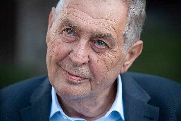Hrad už před lety dostal žádosti o abolice pro vojáky stíhané kvůli smrti Afghánce