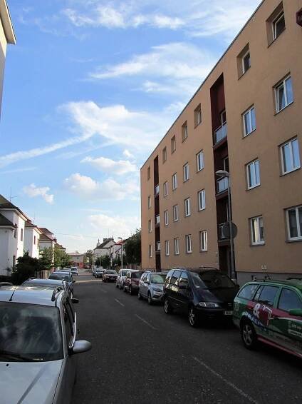 Pronájem bytu 2+kk, 47 m2, Hradec Králové, ulice Oskara Nedbala, okres Hradec Králové