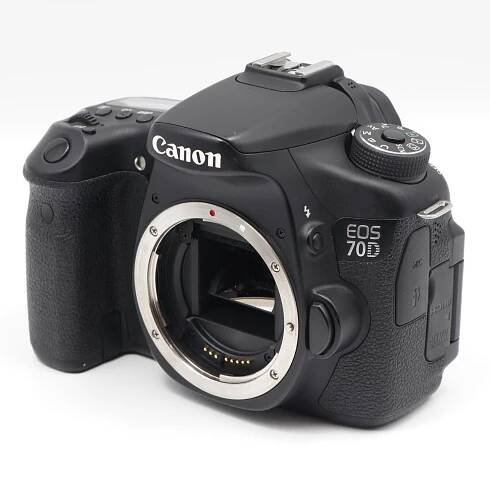 Digitální zrcadlovka Canon EOS 70D 20,2MP (počet závěrek 31 168)[téměř jako nová]