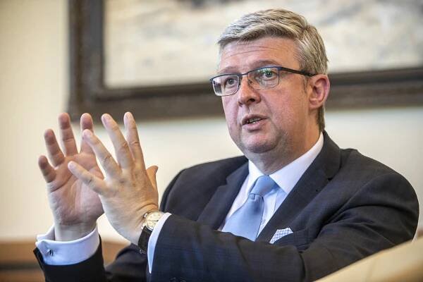 Zavedení bankovní daně? Pro ministry ANO i nadále nepřijatelné