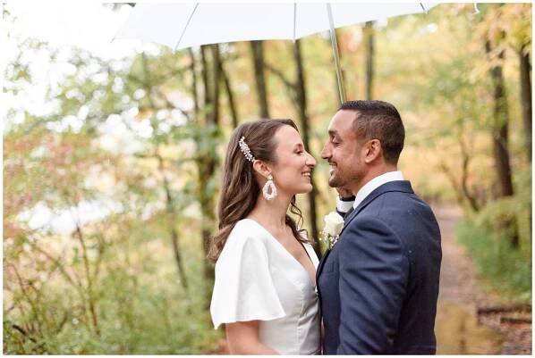 Rainy Putnam Valley Town Hall Wedding - Lin Pernille
