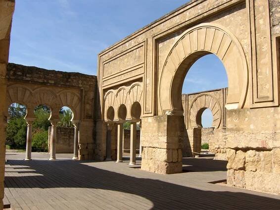 Guided Tour to Medina Azahara