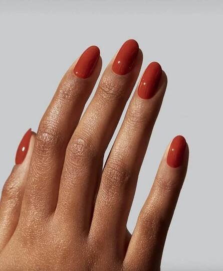 Trendy v nehtovém designu pro podzim a zimu 2023 | Enii-nails.cz