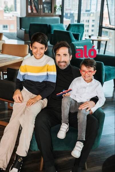 Paola Rey s rodinou v časopise Aló - Telenovely.net ... vše o telenovelách na jednom místě