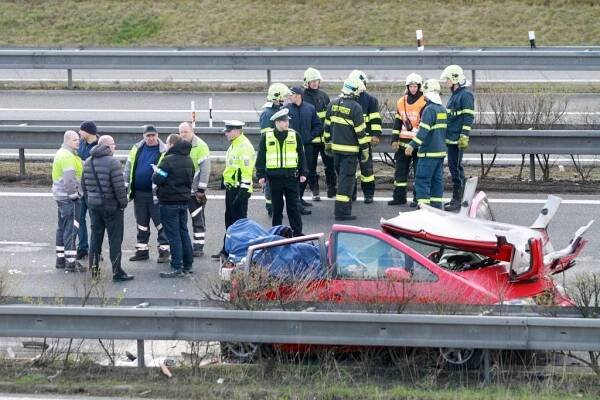 Řidič kamionu dostal za podíl na tragické nehodě na dálnici D5 podmínku