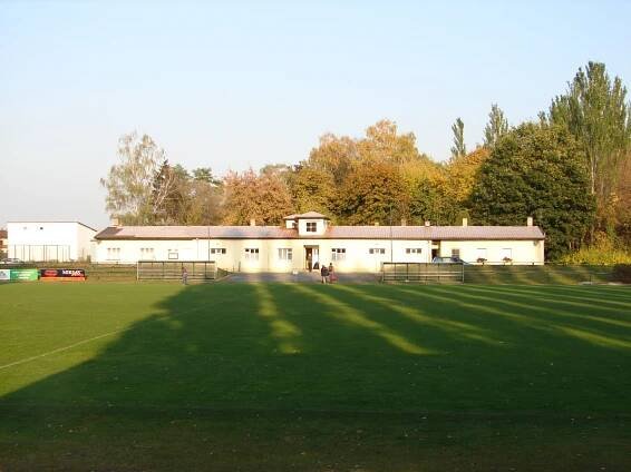Stadion :: FK Slovan Lysá
