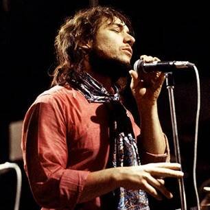 100 Greatest Singers of All Time: Aretha, Elvis, Lennon, Dylan
