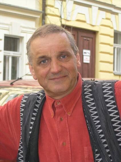 Architekt a herec David Vávra říká: Při obnově Malostranské besedy měla dostat šanci moderní architektura - NašePraha.cz