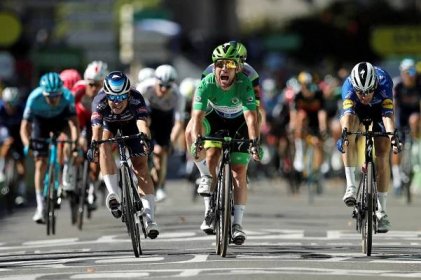 Tour de France anti-COVID protocol to keep riders in hotels