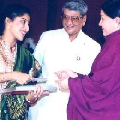 Lakshmi Gopalaswamy Childhood pictures 7 | Celebrity family wiki
