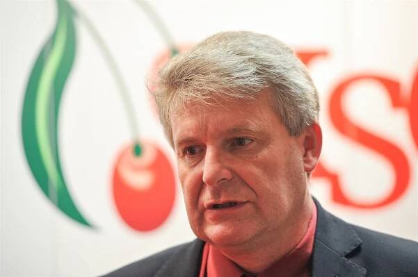 KSČM opět zvažuje zdanit církevní restituce. Návrh by mohly ospravedlnit výdaje na boj s koronavirem