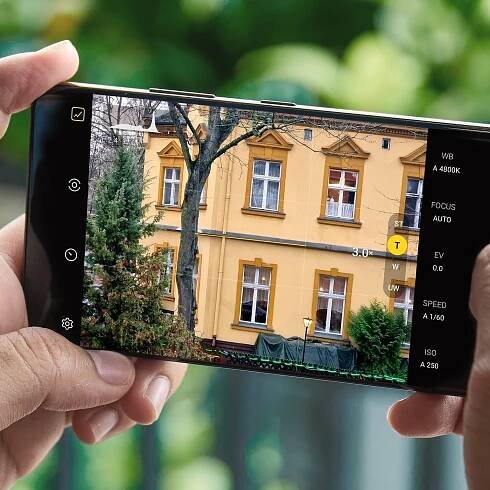Expert RAW: This app turns Samsung Galaxy phones into pro cameras