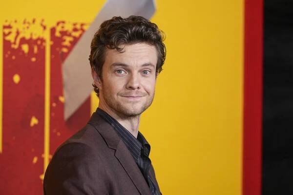 Jack Quaid.