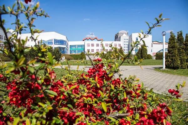 Slezské lázně připravily na sezonu řadu novinek. Darkov buduje kolonádu, Klimkovice ambulanci psychologa