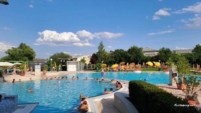 Therme Laa - relaxace v termálních lázních | Cestopisy