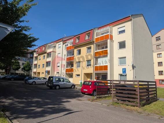 Pronájem Byt 2+kk, Chlumec nad Cidlinou - Chlumec nad Cidlinou IV, okres Hradec Králové