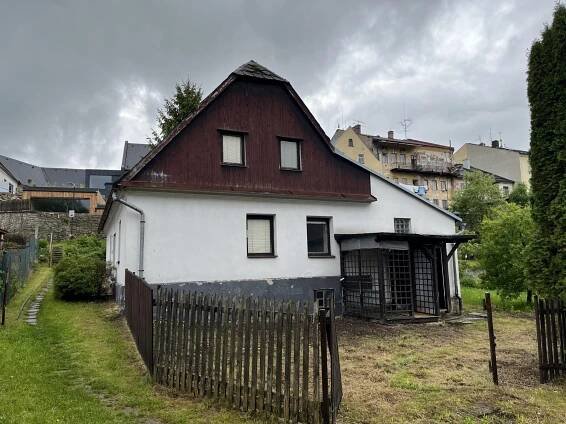 Prodej rodinného domu 4+1 se zahradou 380 m2 , obrázek č. 3