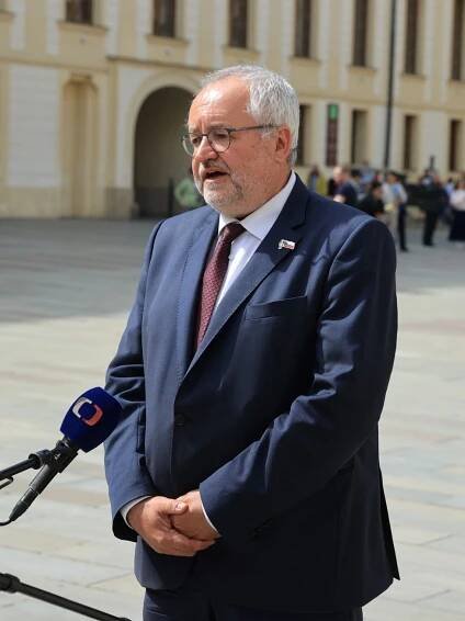 Pavel na Hradě přijal Bradáčovou a šéfa Soudcovské unie Vávru. Na stole i platy soudců