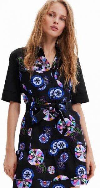 Desigual Šaty 'SINA' – černá: přední strana