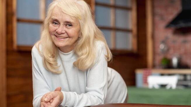 front-view-senior-woman-home