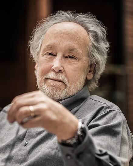 Barry-Lopez-Author-Photo-Credit-to-John-Clark.jpg