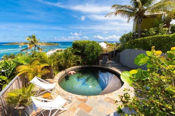Karibuni St Martin - Caribbean hotel with pool