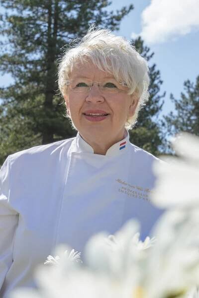 Mirka van Gils Slavíková