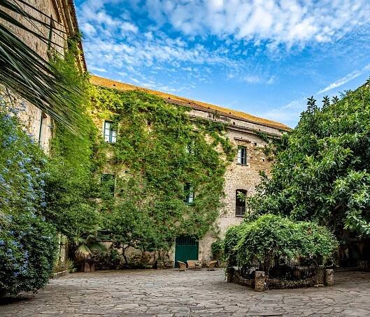 Discover the enchantment and historical charm | Belmonte Palace