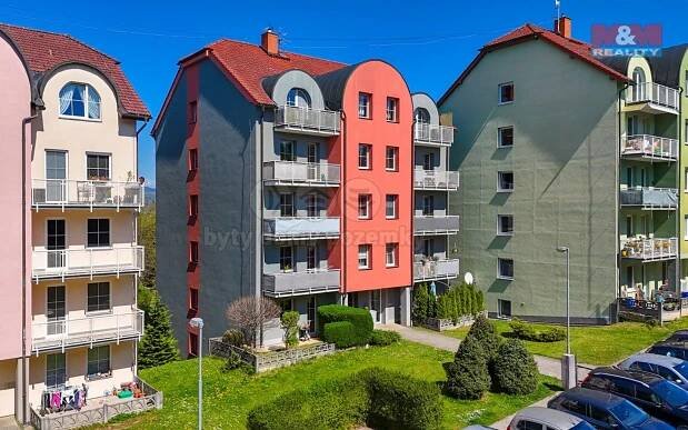 2+kk, Křišťálová, Turnov, 56 m²