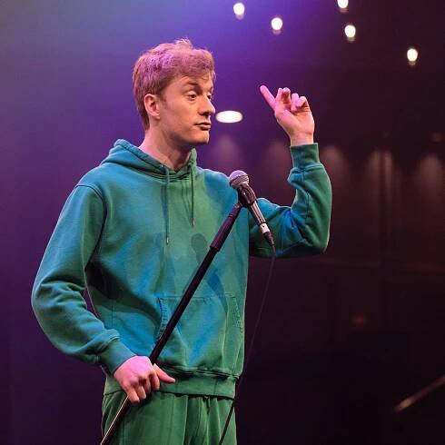 How James Acaster remade his stand-up career with Hecklers Welcome