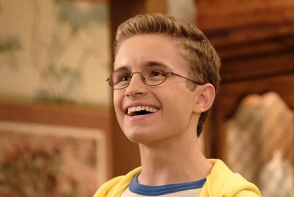 Goldbergovi - The Circle of Driving Again - Z filmu - Sean Giambrone