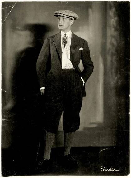 Soubor:Hans Albers 1922.jpg – Wikipedie