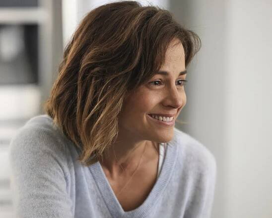 A Million Little Things - Letting Go - Z filmu - Stephanie Szostak
