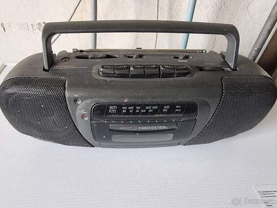 Prodám rádio DAEWOO typ ARS-201A viz foto. - Jihlava