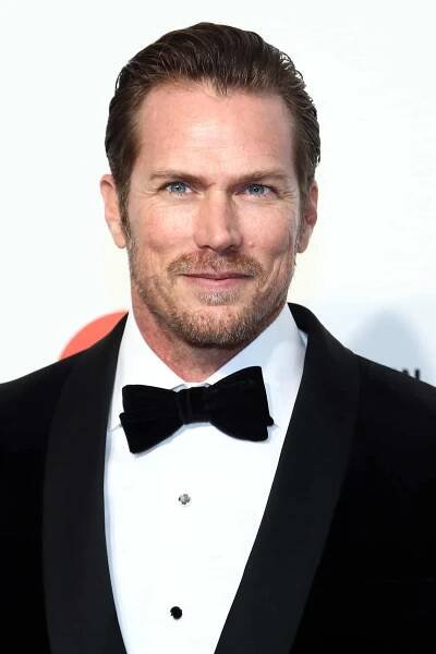 Jason Lewis On Making His Modeling Comeback At 50 And Whether He's In The SATC Reboot...