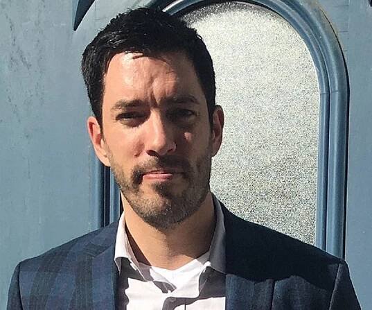 Drew Scott Biography - Facts, Childhood, Family Life & Achievements of Canadian Actor & Realtor
