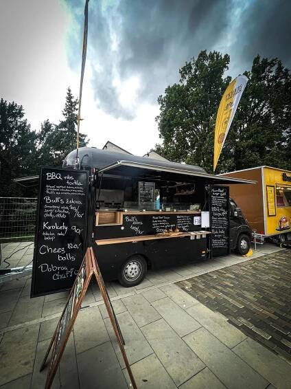 Food ’N’ Beer – AKCE