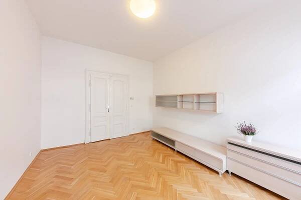 Belgická, Vinohrady - Praha 2 | Pronájem, Byt 2+1, 66 m²