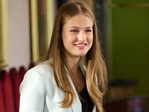 Princess Leonor reflects on her childhood and what her great-grandmother told her and sister Sofia
