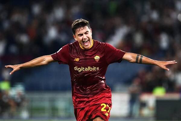 Dybala už září v AS Řím, soupeře srazil dvěma góly. Uspěl i Inter