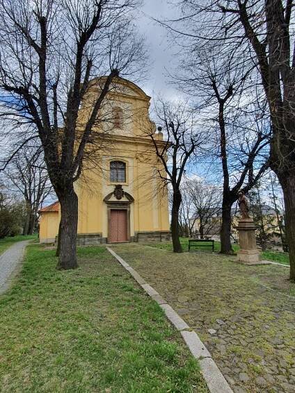 Römisch katholische Pfarrgemeinde Dlažkovice/Dlaschkovic - Wallfahrtsort & Jugendbegegnungszentrum Mariánské Radčice