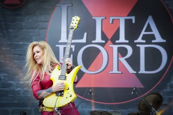 Lita Ford onstage in 2015