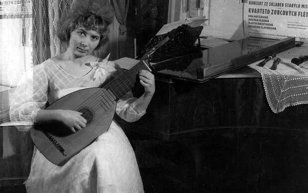 Eva Matějková v době studiií na pražské konzervatoři, 1960